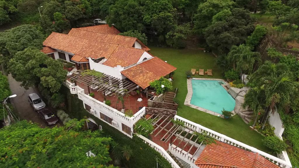 Iguanazu Bed & Breakfast Гуаякиль Экстерьер фото