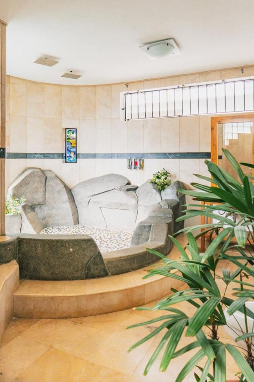 Iguanazu Bed & Breakfast Гуаякиль Экстерьер фото