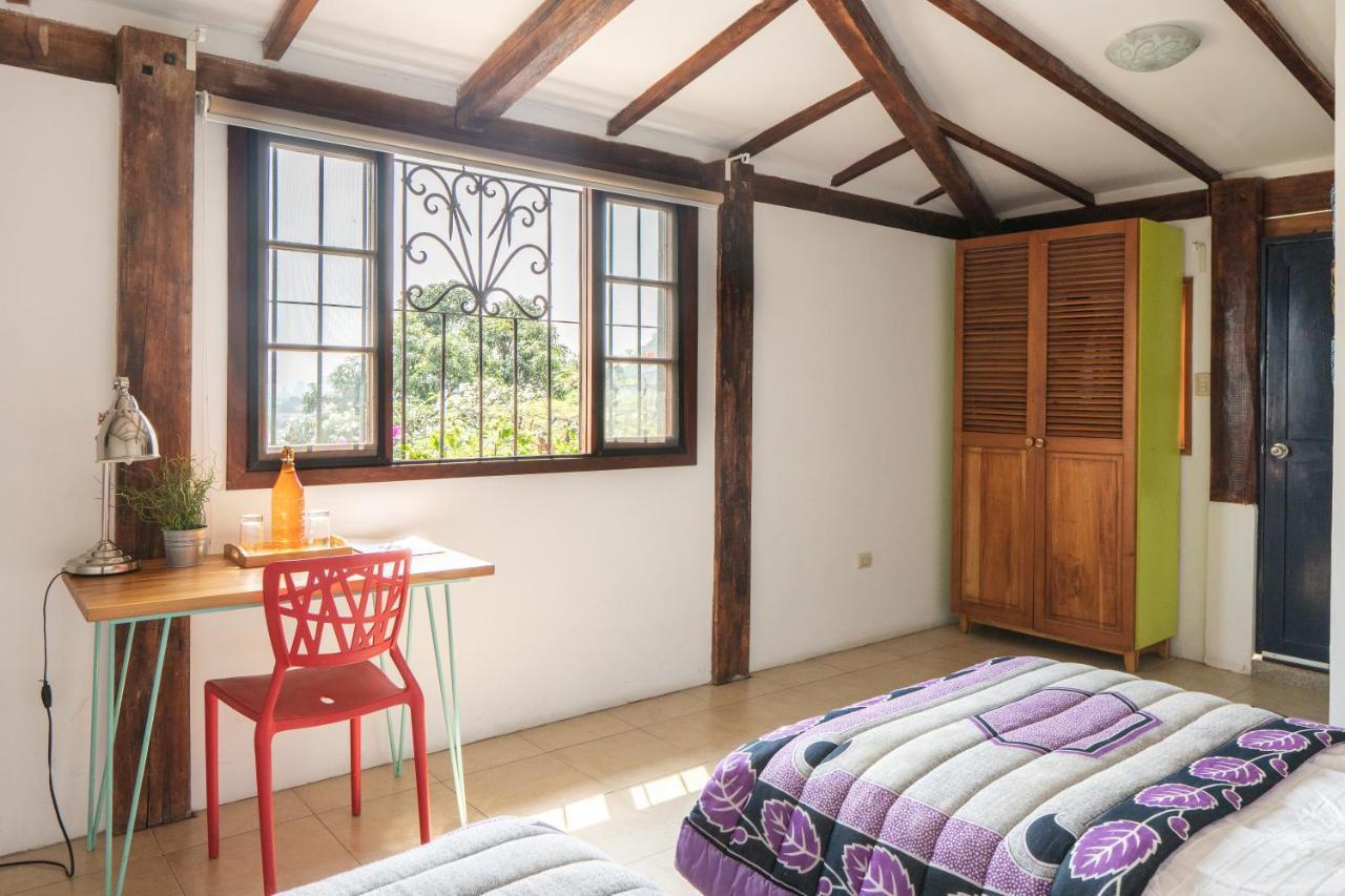 Iguanazu Bed & Breakfast Гуаякиль Экстерьер фото